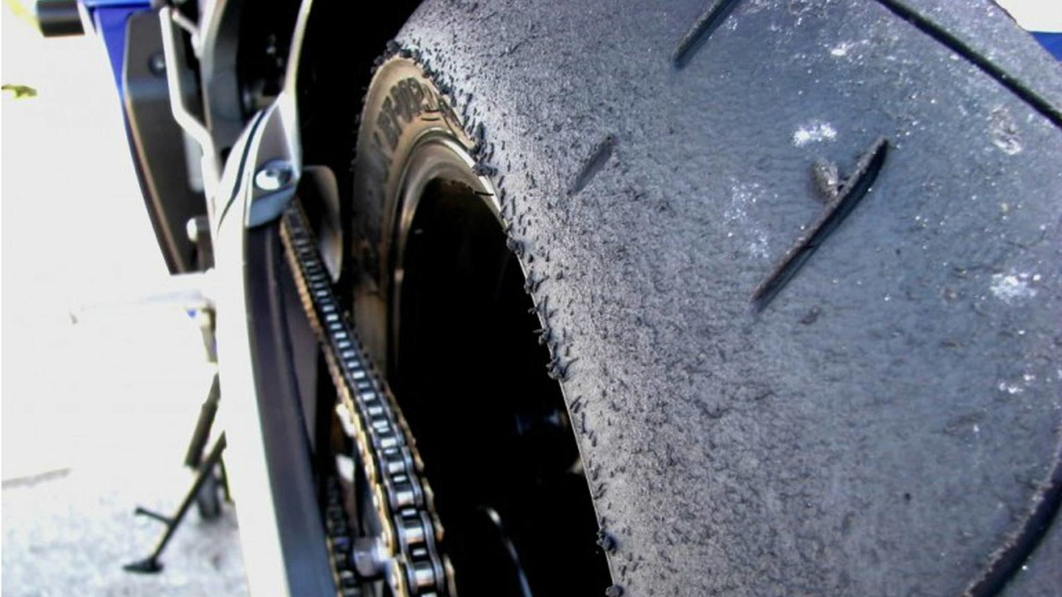 16 Common Mistakes Motorcycle Riding Beginners Make — Throttle Buff